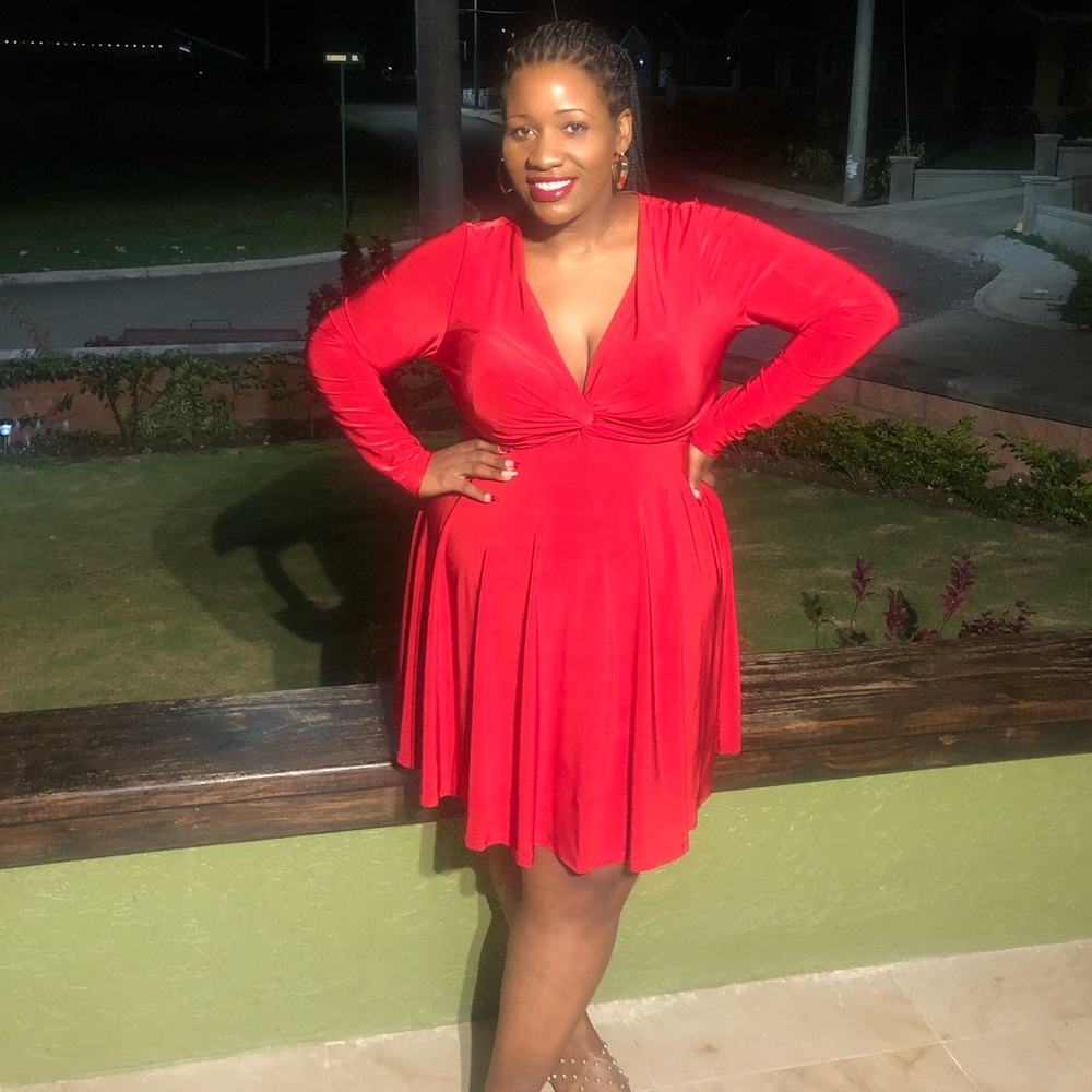 Flowy red stretchy mini dress
